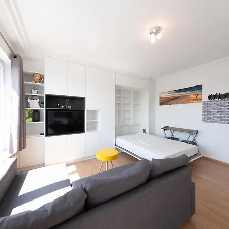 Apartamento By Zeedijk Beach, Cleaning Included Middelkerke