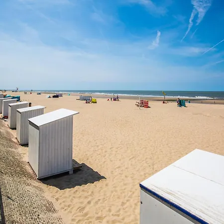 By Zeedijk Beach, Cleaning Included * Middelkerke
